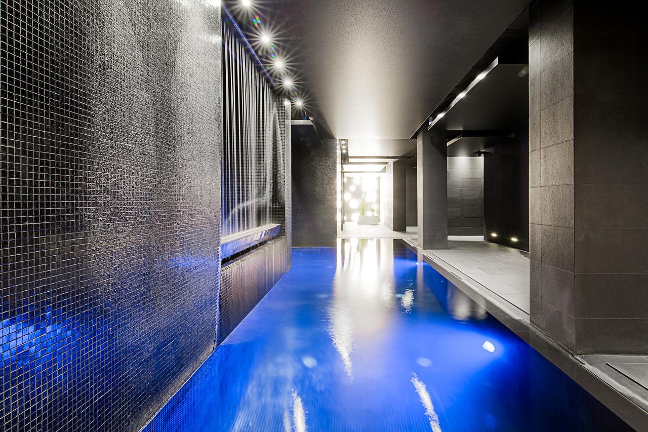 M Hotel Λοτζ Εξωτερικό φωτογραφία