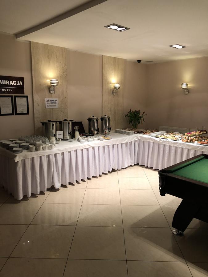 M Hotel Λοτζ Εξωτερικό φωτογραφία